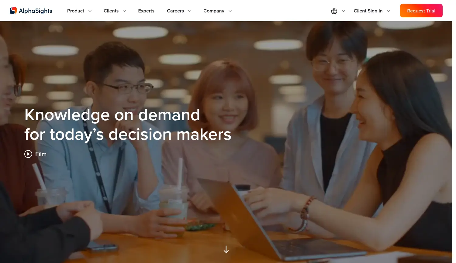 Website-Screenshot von AlphaSights