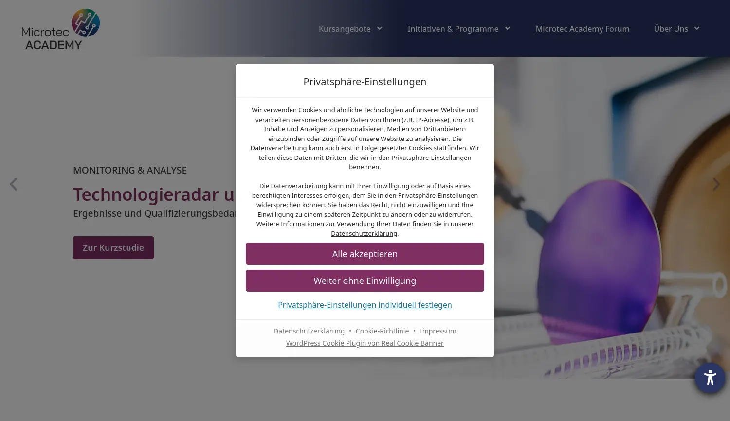Website-Screenshot von Microtec Academy